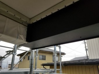 役物取付します