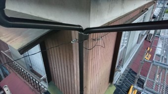 新規縦樋設置しています
