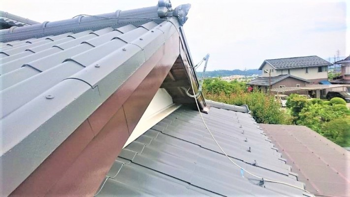 スレート瓦塗装工事完成です