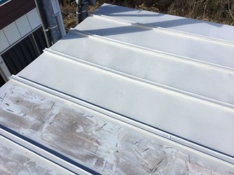 下塗り開始です