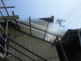 波板ポリカ交換しました
