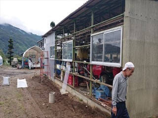 長野県飯島町農業用ポリカ外壁交換2