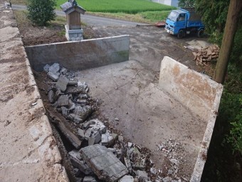 長野県飯島町牛舎解体後半6