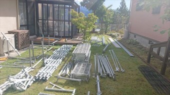長野県宮田村パナ屋根壁足場4