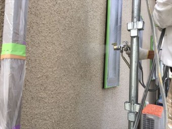 下塗り中