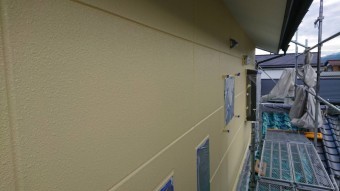 長野県駒ヶ根市赤穂ALC外壁塗装中塗り4