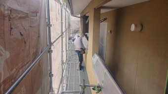 下條村陽皐 外壁塗装養生4