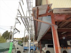 既存雨樋です