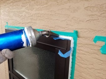 コーキング打ち