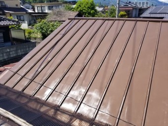 022_屋根_上塗り_-_施工中_R