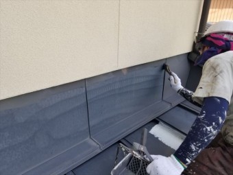 中塗り中です シャネツトップワン使用中