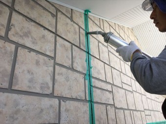 コーキング打ち作業