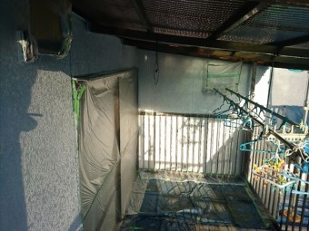 喬木村屋根外壁塗装養生5