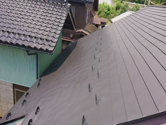 長野県飯島町蔵屋根完成5