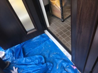 ドアをつけました