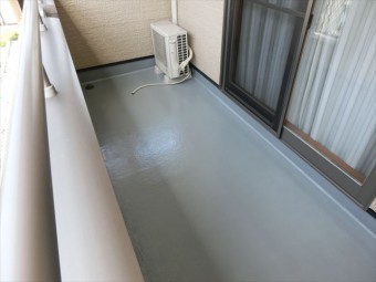ベランダ塗装