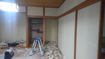 飯田市松尾内装剥がし4