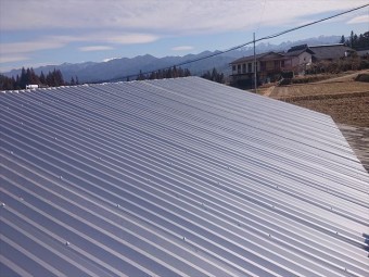 下條村倉庫屋根カバー14