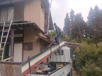 下條村下屋根張替え23