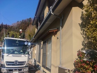 下條村外壁トタン屋根塗装足場3