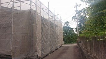 飯田市北方屋根外壁塗装 足場11