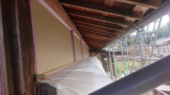 飯田市下久堅外壁塗装中塗り1