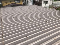 折半屋根塗装前です
