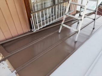 015_屋根_中塗り_-_施工中_R
