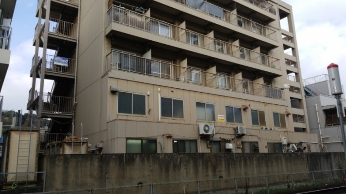 マンションの現場点検です。