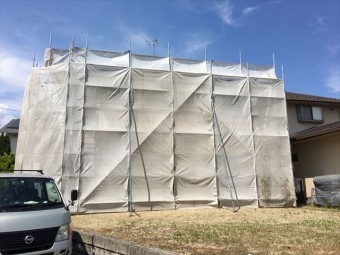 足場