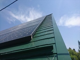 長野県中川村ログハウス屋根上塗り4