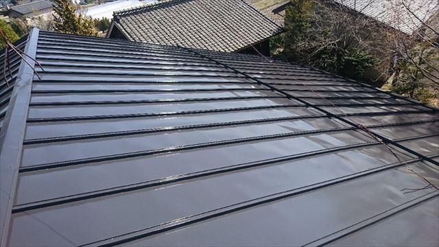 長野県宮田村トタン屋根塗装完成6