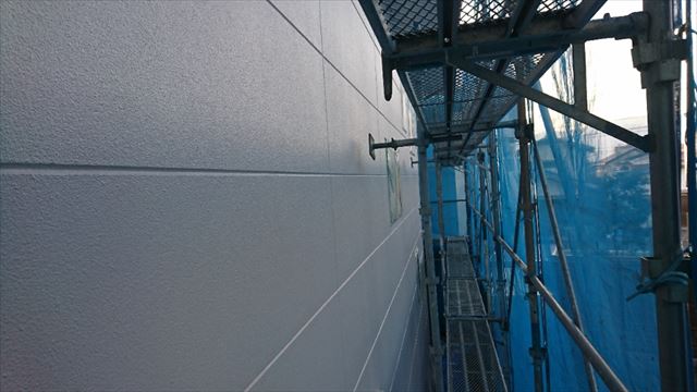 松本市外壁塗装ALC　上塗り3