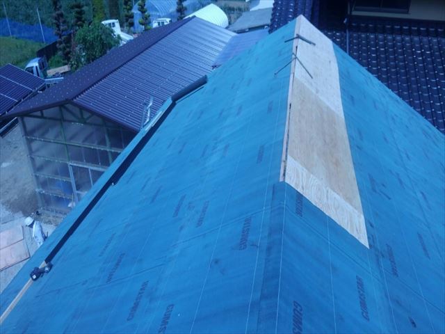 長野県飯島町蔵屋根葺き替えルーフィング貼り6