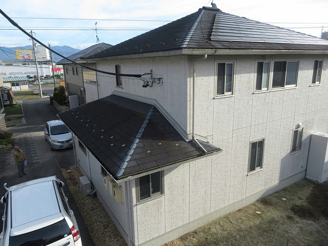 飯田市の住宅でスレート屋根の劣化を確認した無料点検、見積りの提出後塗装工事が決定