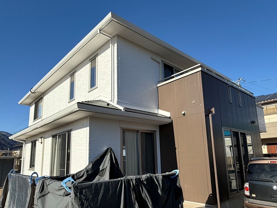飯田市で劣化の解消と長持ちする外壁をつくるために行ってきた外壁塗装工事の仕上がり
