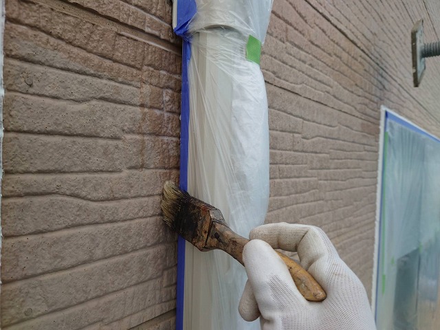 飯島町屋根外壁塗装外壁下塗り2
