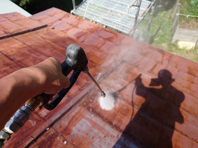 長野県南信濃村トタン屋根塗装洗浄1