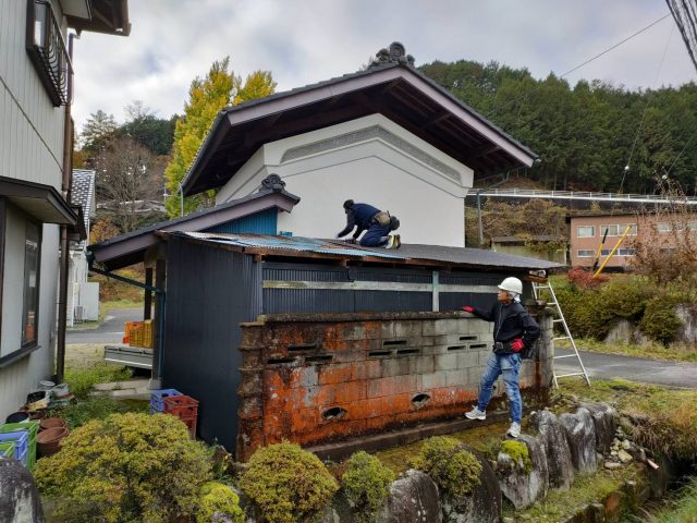 飯島町Y邸トタン張替