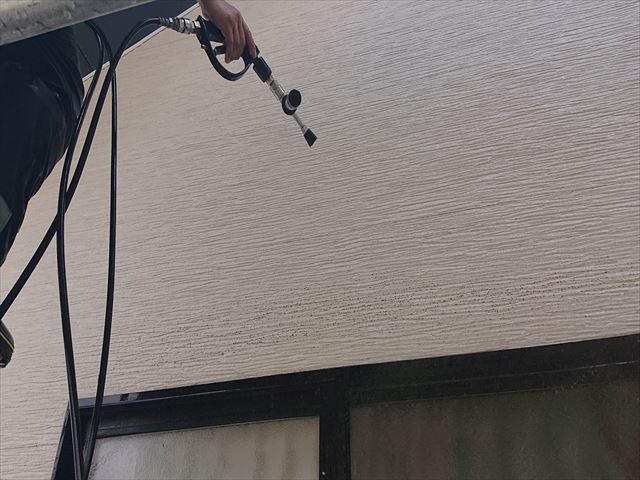 長野県駒ヶ根市外壁屋根塗装工事洗浄2