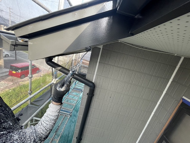 住宅外壁塗装工事の破風に対する塗り替え工程