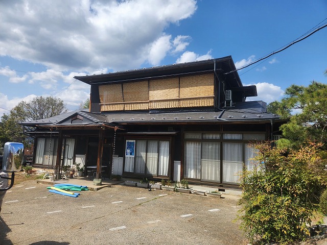SGL鋼板屋根による葺き替え工事が完成