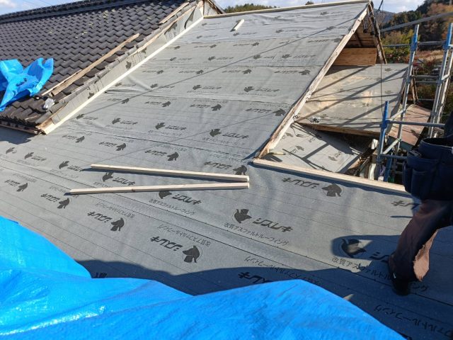 下條村S邸ルーフィング