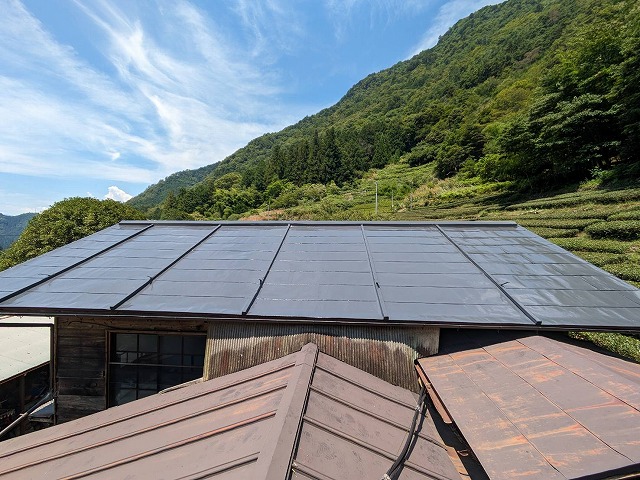 長野県南信濃村トタン屋根塗装上塗り3
