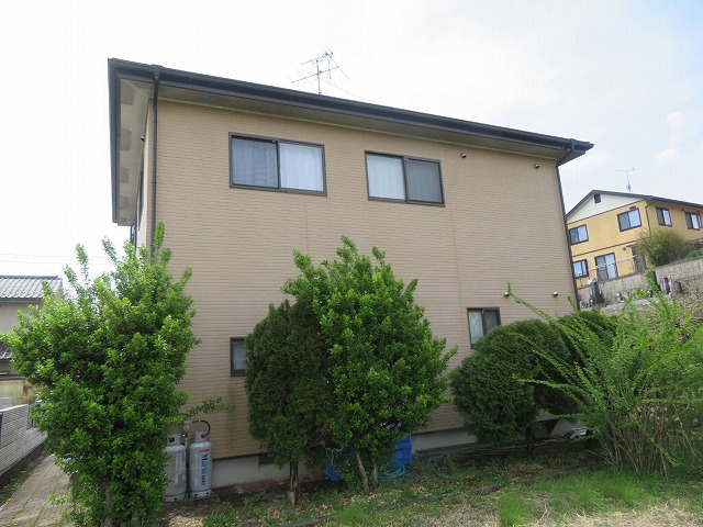 外壁および付帯部塗装工事を行う住宅の施工前状況