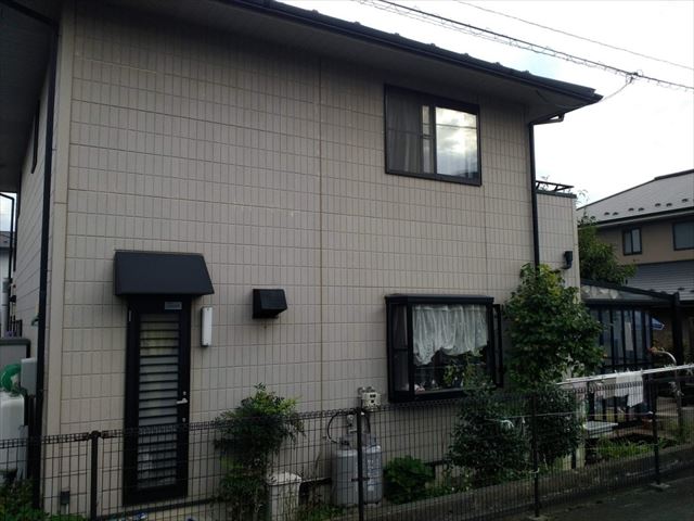 長野県駒ヶ根市外壁現状上塗り比較用1