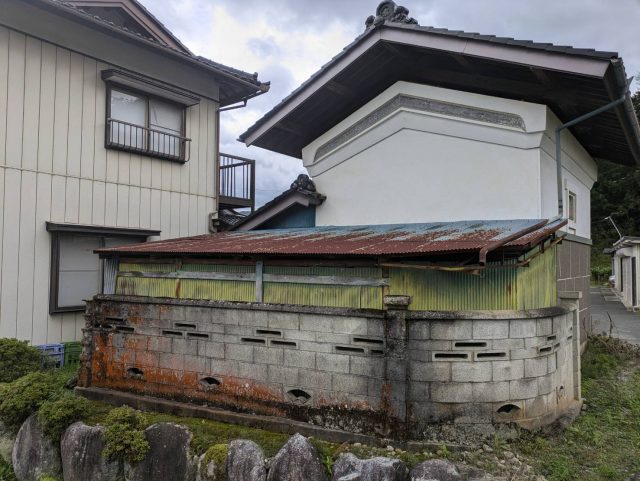 飯島町Y邸波トタン施工前