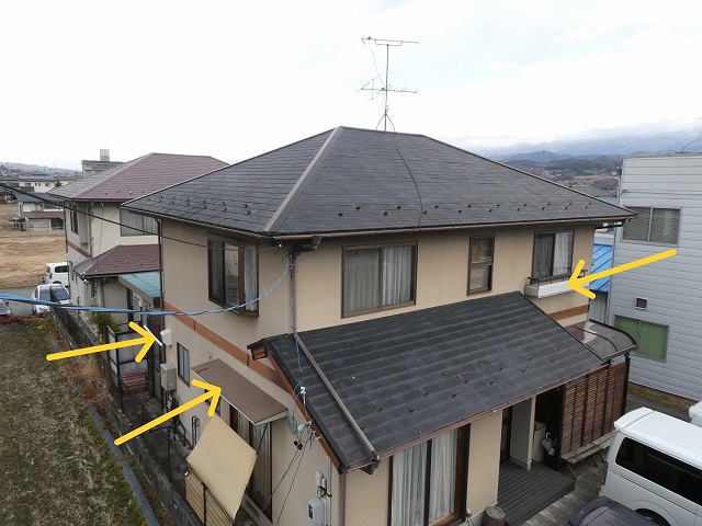 住宅の外壁調査で庇やフラワーボックスなどの付帯部に劣化を確認