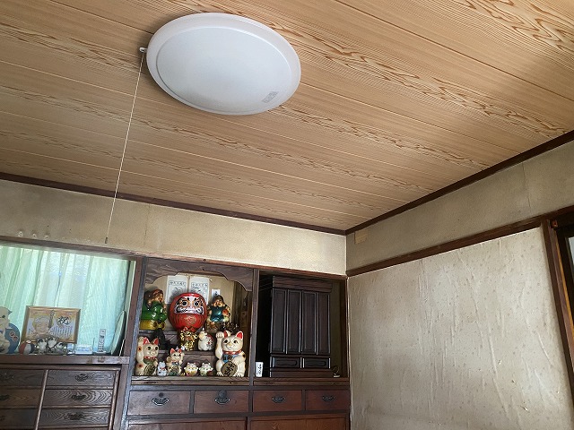 住宅建物メンテナンスの和室天井張り替えが完了