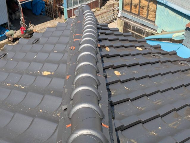 木曽郡木祖村O邸棟瓦の歪み